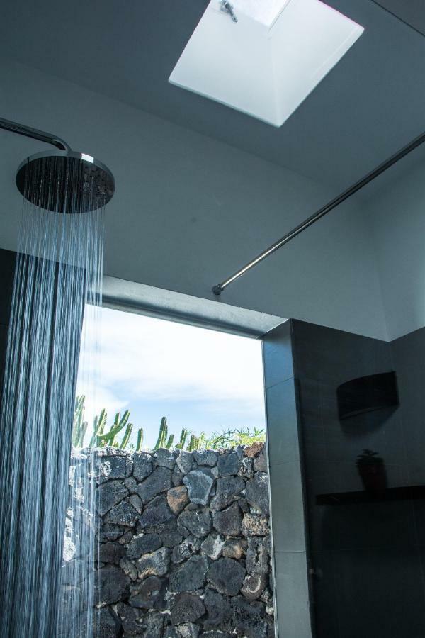 Casa Tahiche - Jacuzzi, Wifi & Bbq Villa Екстериор снимка