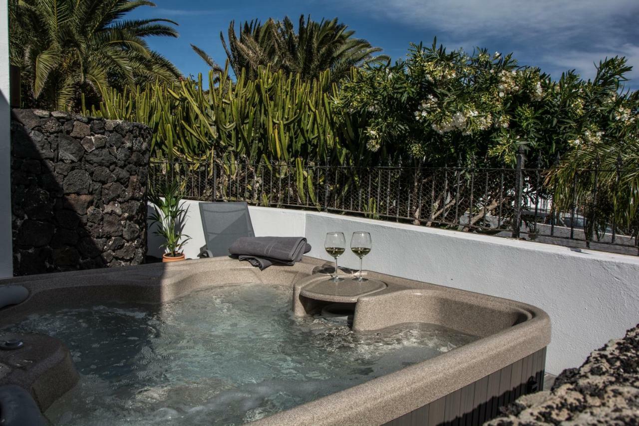 Casa Tahiche - Jacuzzi, Wifi & Bbq Villa Екстериор снимка